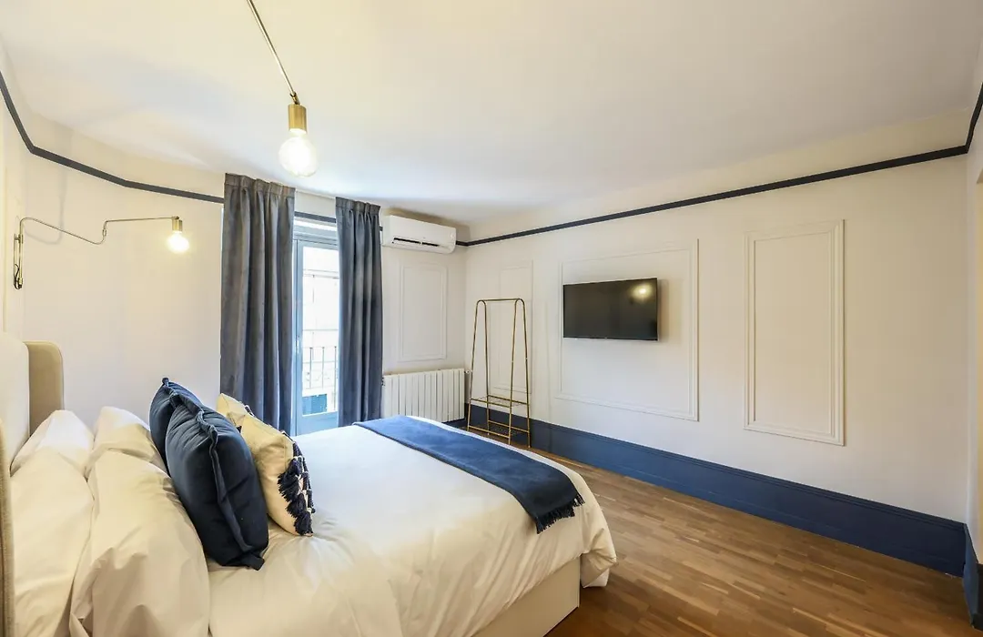Apartamento de diseno en Gran Via -No ascensor--1